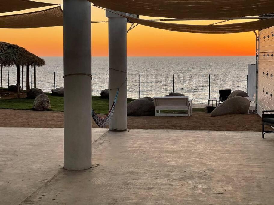 Triton'S Playhouse Beachfront Primo Tapia Exteriér fotografie