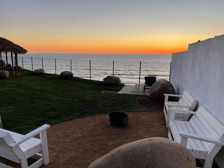 Triton'S Playhouse Beachfront Primo Tapia Exteriér fotografie