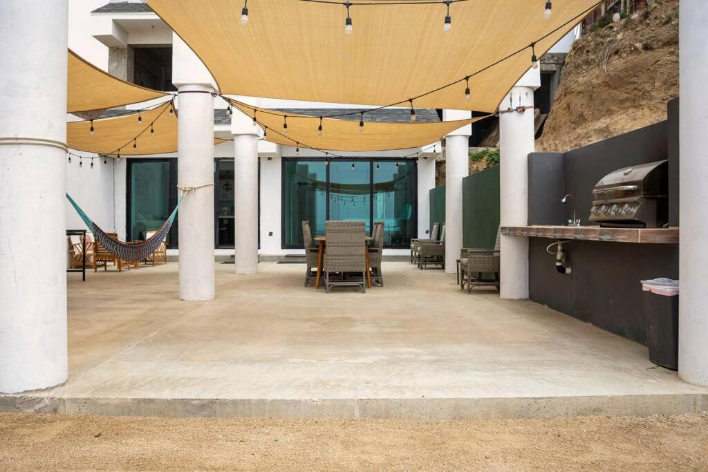 Triton'S Playhouse Beachfront Primo Tapia Exteriér fotografie